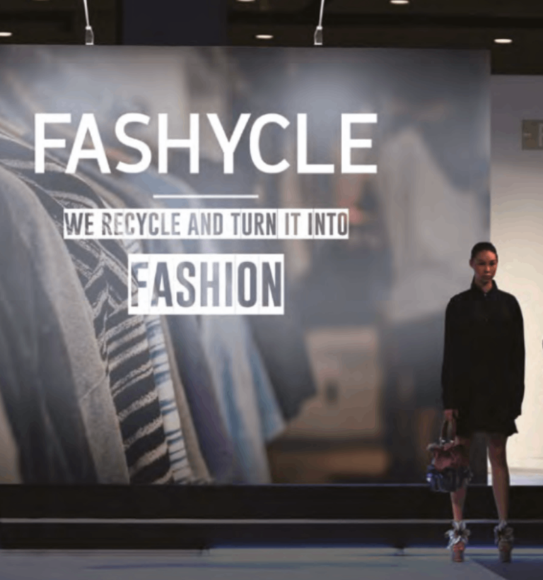 Die Folienritter Kederrahmen für beeindruckende Markenpräsentation im Großformat